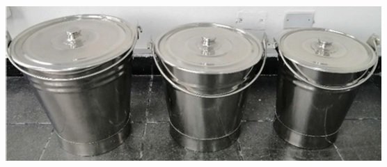 BALDE CON TAPA DE ACERO INOXIDABLE