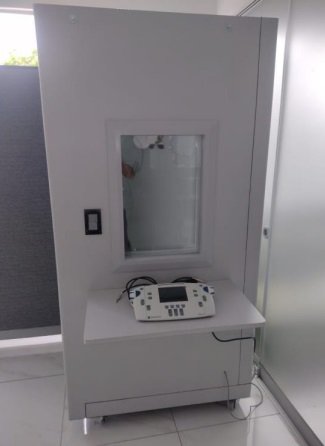 CABINA AUDIOMETRICA DE MADERA