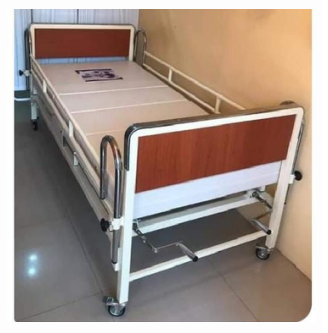 Cama Clínica Rodable para Adulto