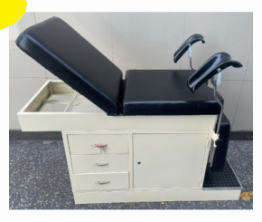 Camilla Ginecológica Amoblada